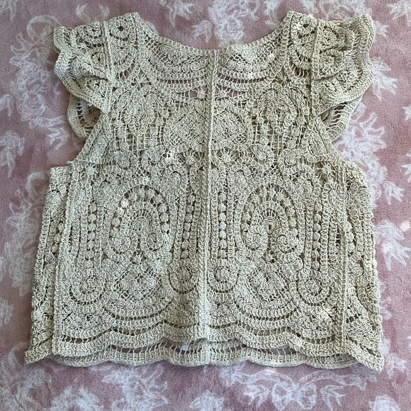 Crochet Ruffled Button-Front Tank Top - Picture 2 of 2